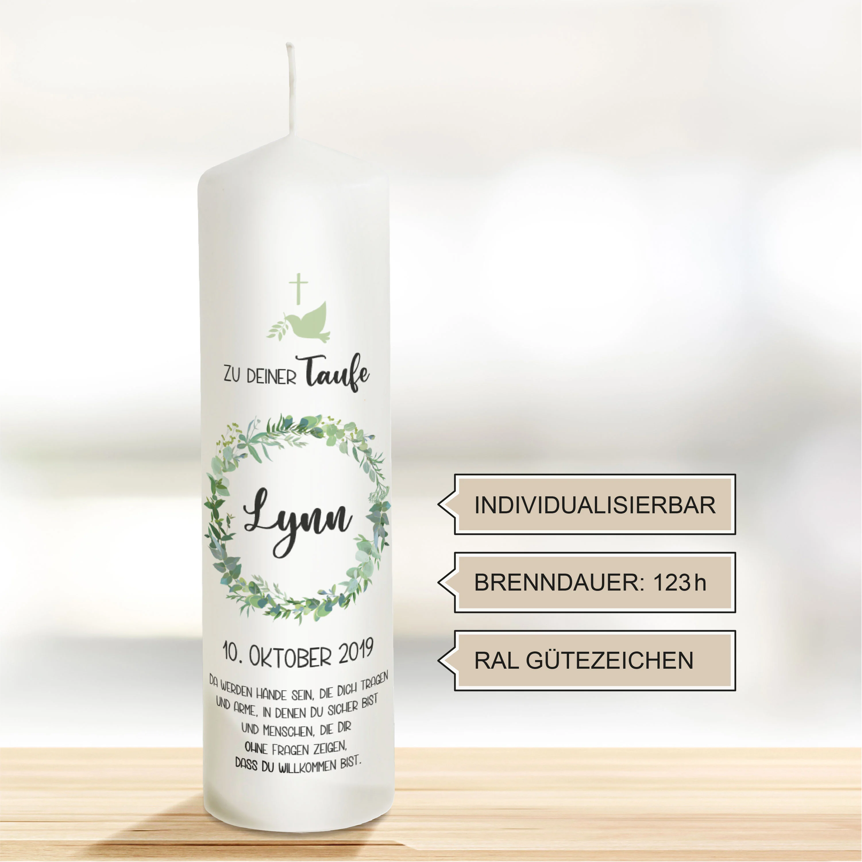 Taufkerze grün Blätterkranz für Jungen und Mädchen "Modell Lynn"